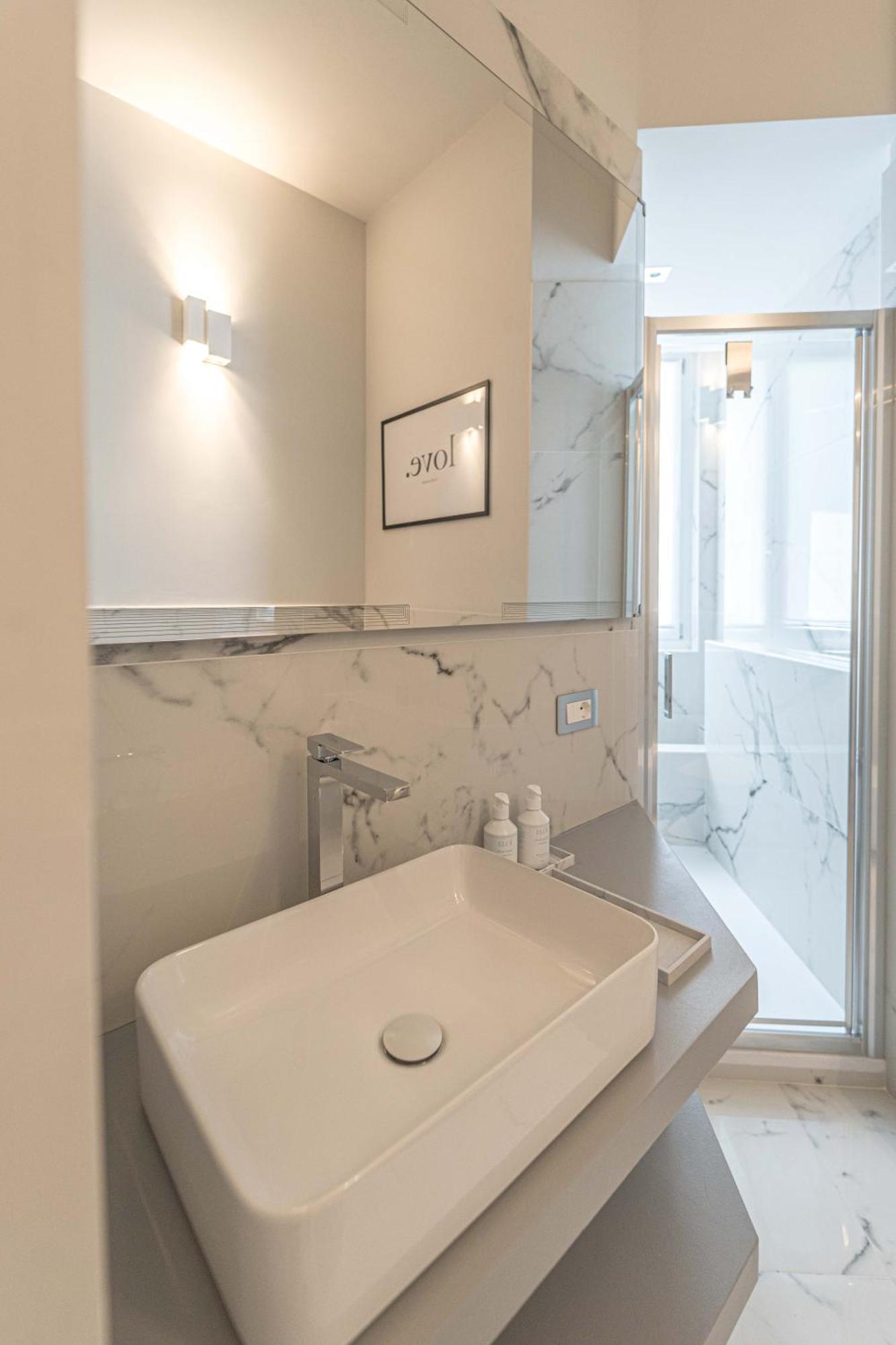 Moscova Luxury New Suite Milaan Buitenkant foto