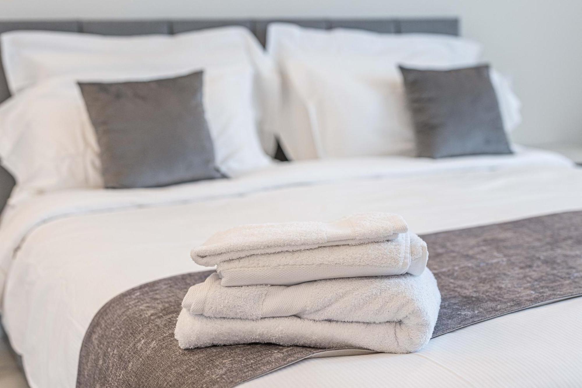 Moscova Luxury New Suite Milaan Buitenkant foto