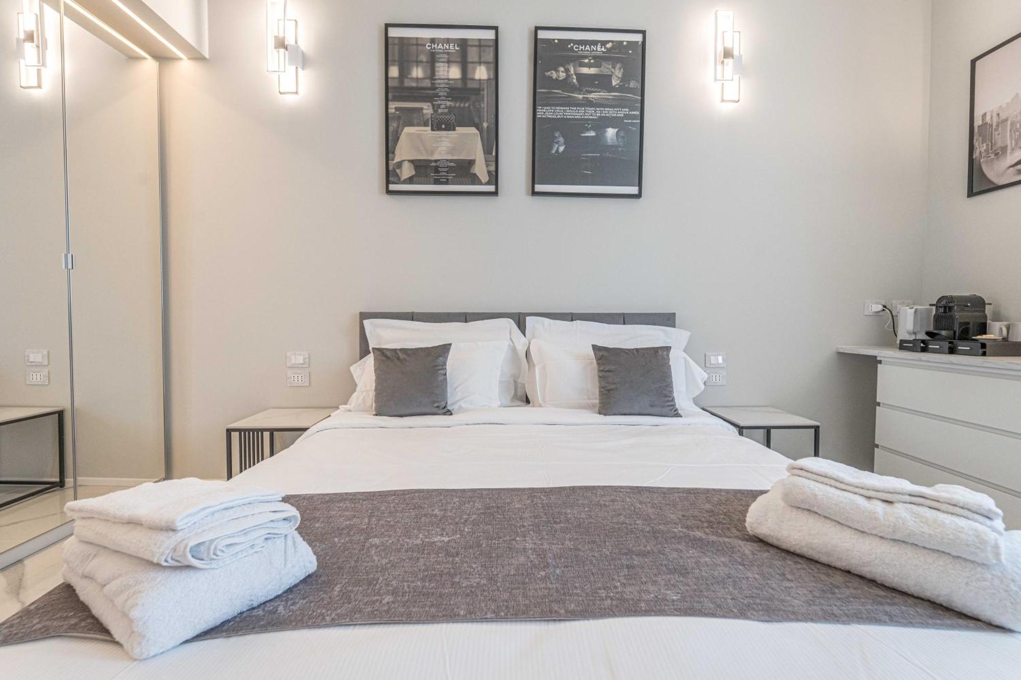 Moscova Luxury New Suite Milaan Buitenkant foto