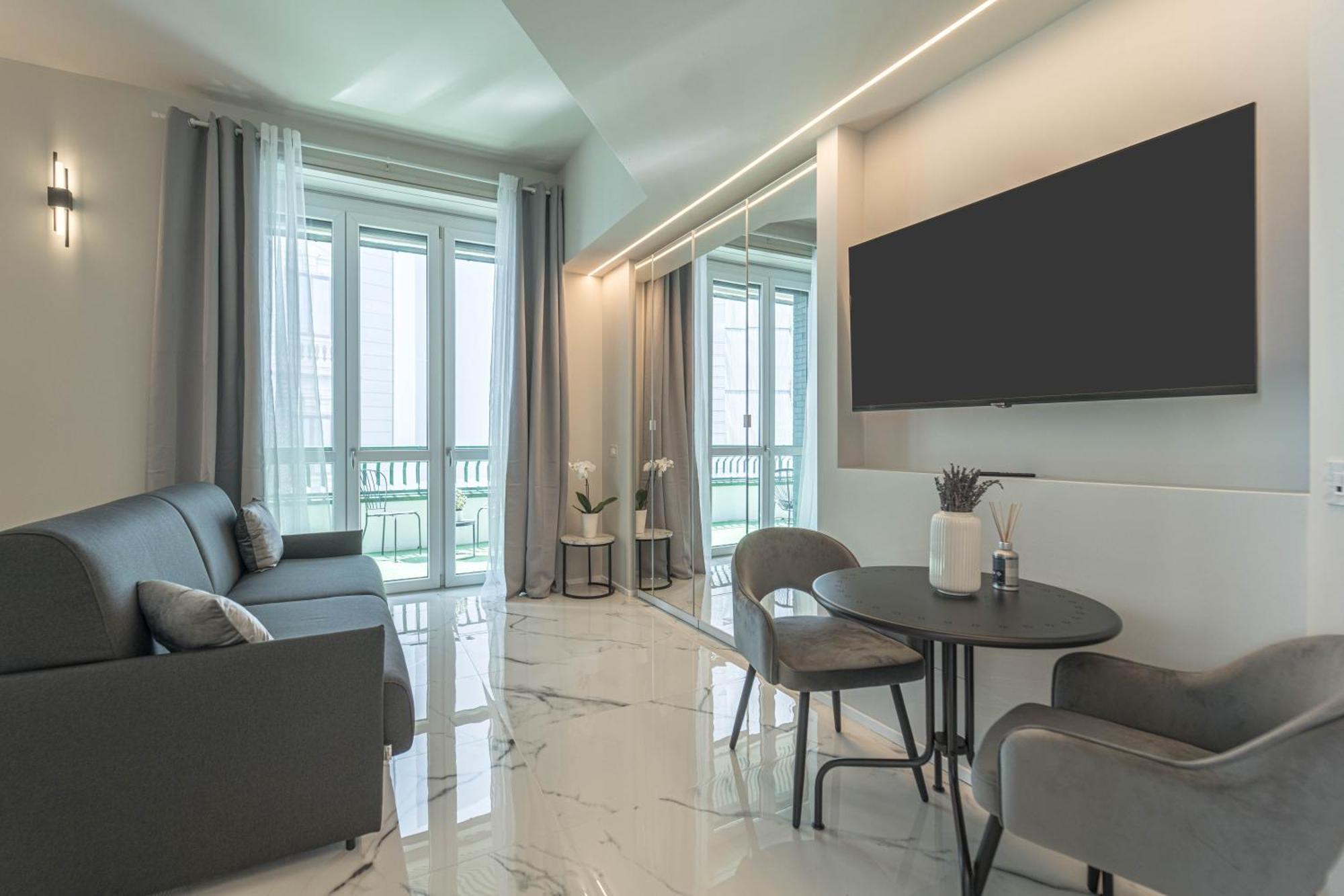Moscova Luxury New Suite Milaan Buitenkant foto
