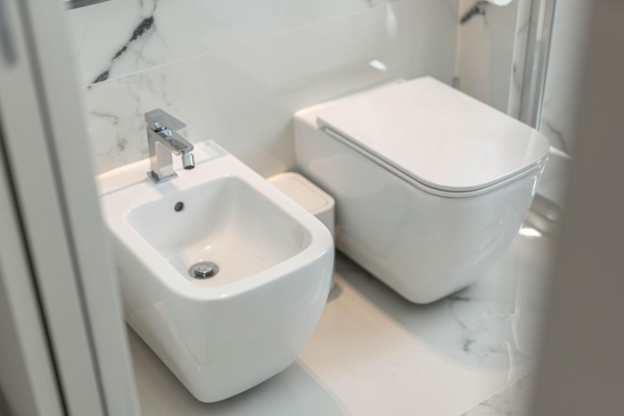 Moscova Luxury New Suite Milaan Buitenkant foto